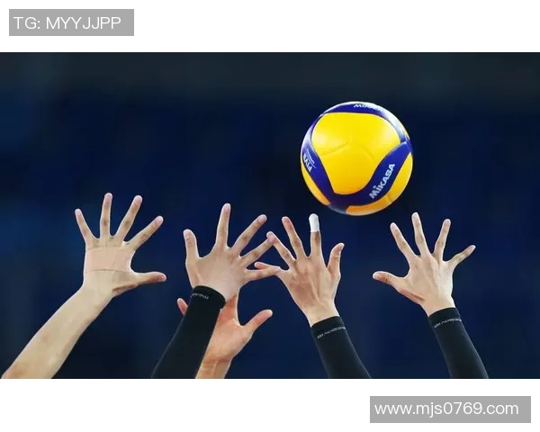排球新手必看：轻松掌握团队协作技巧与实战策略