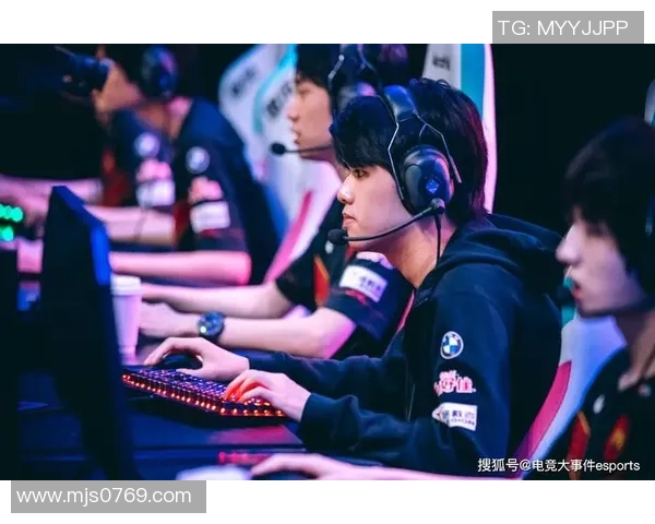 赛后分析TES与V5对决中的战术意识与团队配合探讨